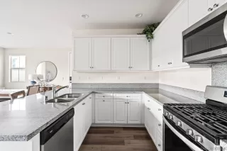 Photo #5: 250045214 Listing