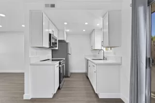 Photo #4: 250045291 Listing 