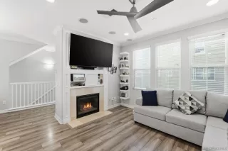 Photo #4: 250045326 Listing