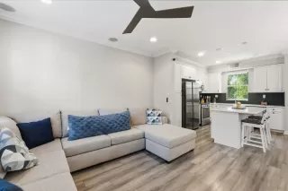 Photo #5: 250045326 Listing