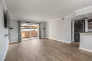 Photo #4: 250045329 Listing 