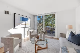 Photo #2: 250045358 Listing 