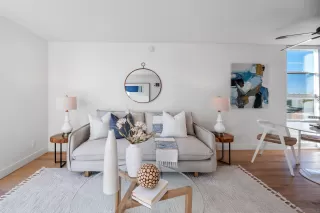 Photo #3: 250045358 Listing 