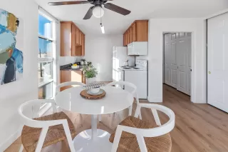 Photo #4: 250045358 Listing 