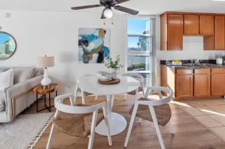 Photo #5: 250045358 Listing 