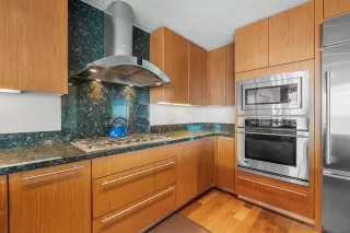 Photo #6: 250045381 Listing