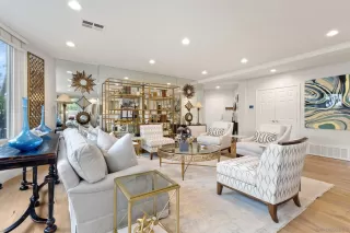 Photo #6: 250045382 Listing