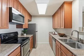 Photo #3: 250045389 Listing