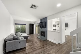 Photo #5: 250045398 Listing