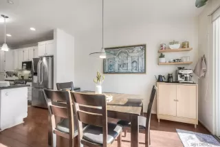 Photo #5: 250045429 Listing 