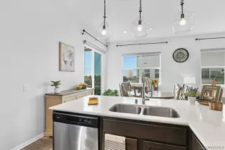 Photo #5: 250045432 Listing 