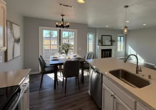 Photo #6: 250045443 Listing