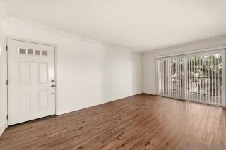 Photo #4: 250045452 Listing