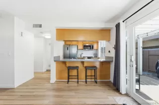 Photo #6: 250045472 Listing