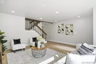 Photo #2: 250045528 Listing