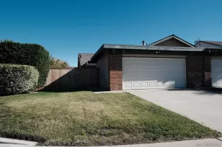 More Details about MLS # 250045550 : 2142 RIDGEVIEW PL