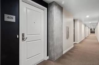 Photo #3: 250045622 Listing