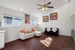 Photo #3: 250045624 Listing