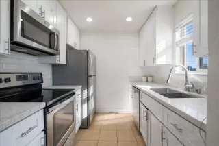 Photo #5: 250045624 Listing