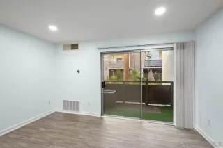 Photo #6: 250045701 Listing