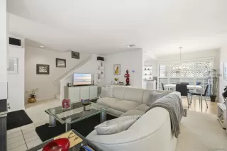 Photo #2: 250045717 Listing 