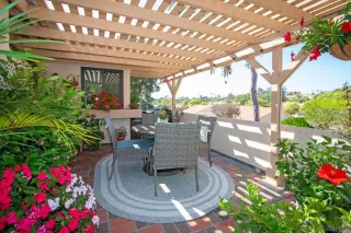 Photo #5: 250045736 Listing