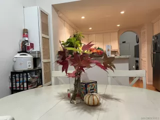 Photo #4: 250045737 Listing