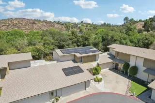 Photo #2: 250045776 Listing