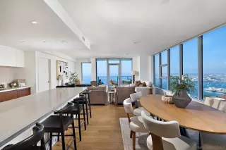 Photo #3: 250045807 Listing