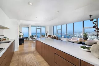 Photo #6: 250045807 Listing