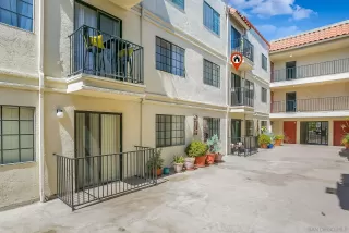 Photo #6: 250045810 Listing