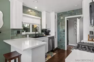 Photo #1: 250045852 Listing 