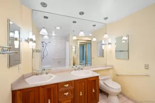 Photo #3: 250045873 Listing