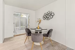 Photo #4: 250045877 Listing