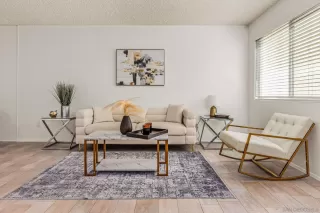 Photo #5: 250045877 Listing