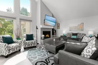 Photo #2: 250045904 Listing 