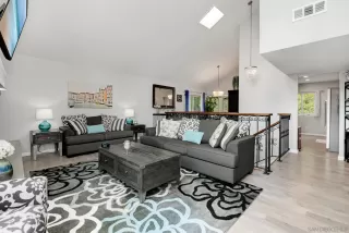 Photo #3: 250045904 Listing 