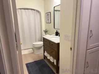 Photo #6: 250045905 Listing