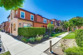 Photo #2: 250045918 Listing