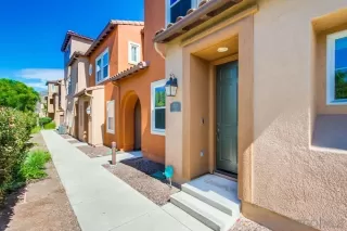 Photo #5: 250045918 Listing