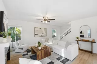 Photo #2: 250045922 Listing