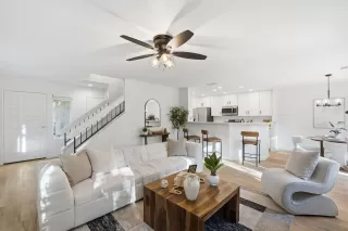 Photo #4: 250045922 Listing