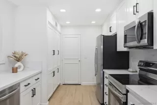 Photo #5: 250045922 Listing