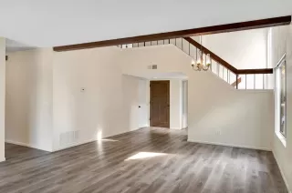 Photo #6: 250045992 Listing 