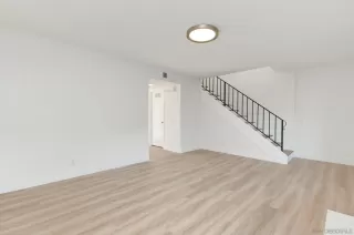 Photo #4: 250046011 Listing 