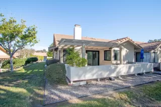 Photo #6: 250046046 Listing 