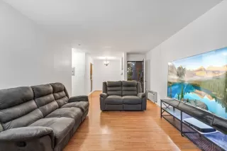 Photo #3: 250046076 Listing 