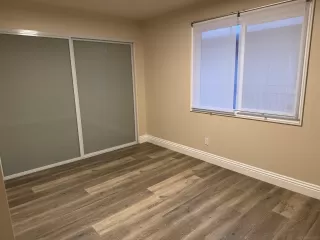 Photo #5: 250046100 Listing 