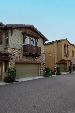 Photo #6: 250046144 Listing 