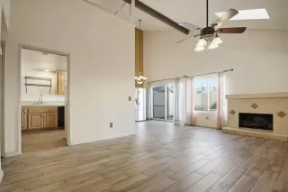 Photo #4: 250046180 Listing